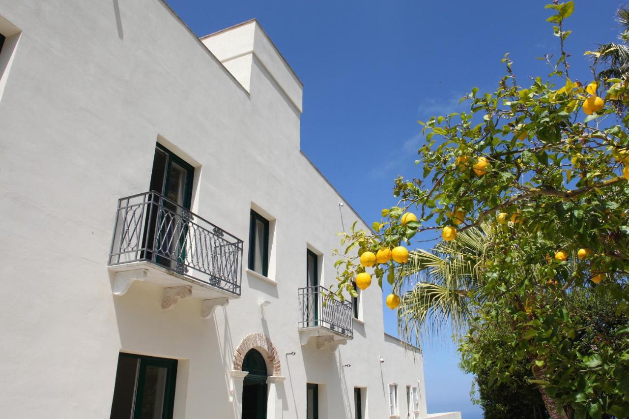 Versomare Room & Suite Valderice Bagian luar foto